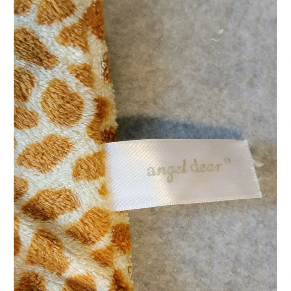 Angel Dear Spotted Giraffe Lovey Soft Baby Security Blanket